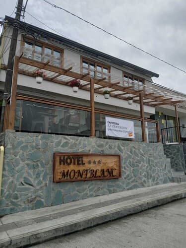 Hotel Mont Blanc