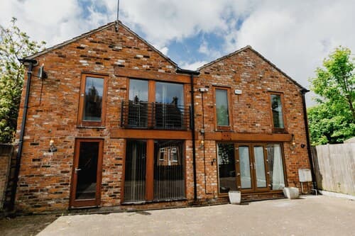 Platform Avenues 5 Bed House