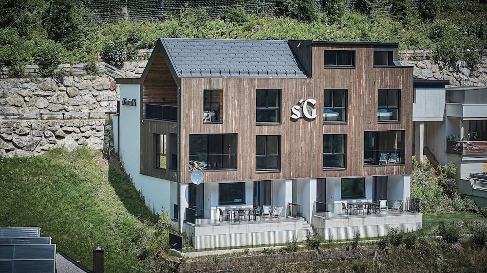 sGmiatli – Hideaway Apartments