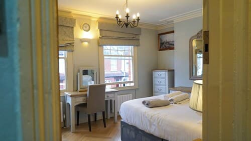 4 Bed House London Hammersmith Fulham Short Let