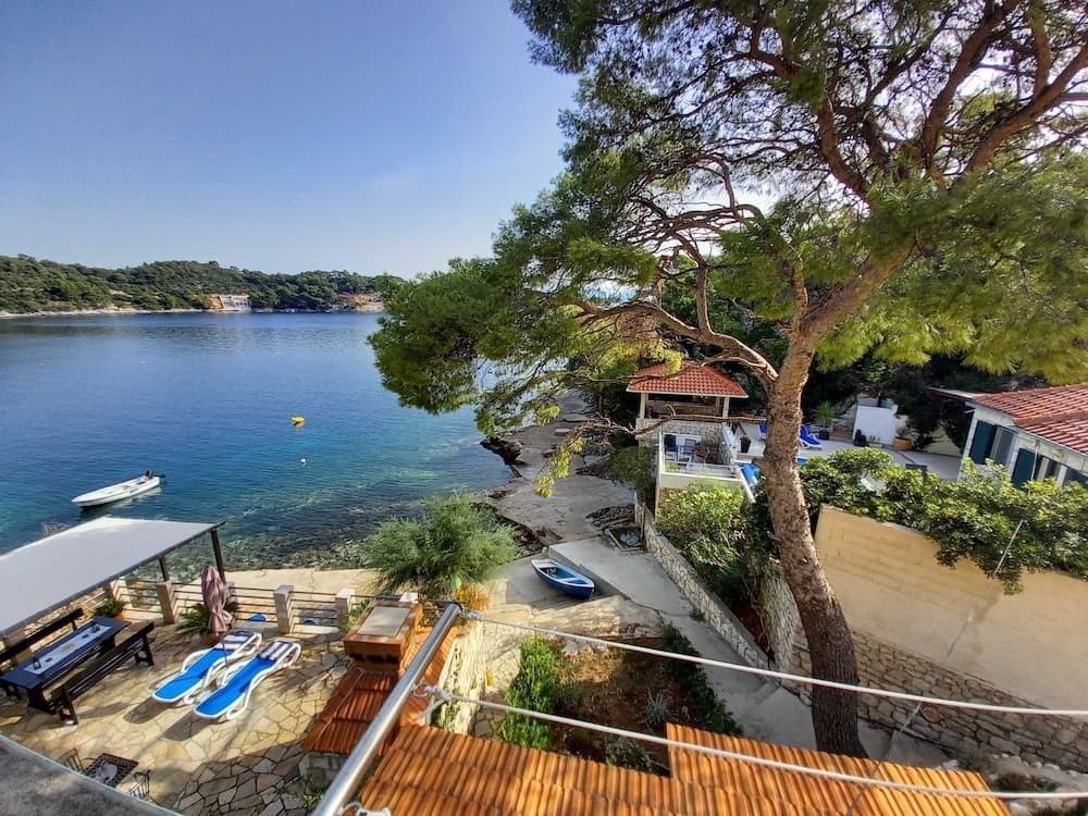 Apartments Vinko Mljet