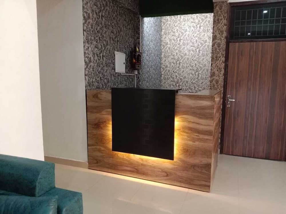 Hotel Soho Sector 51 Noida