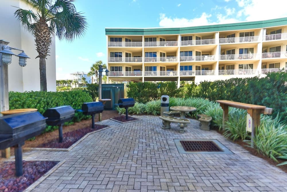 Dunes of Seagrove 301b
