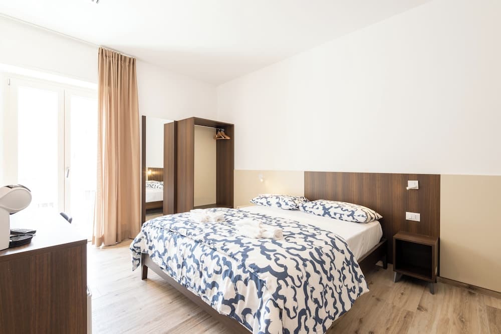 La Perla del Mare Rooms