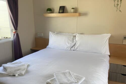 Remarkable 2-bed Holiday Home in Whitstable
