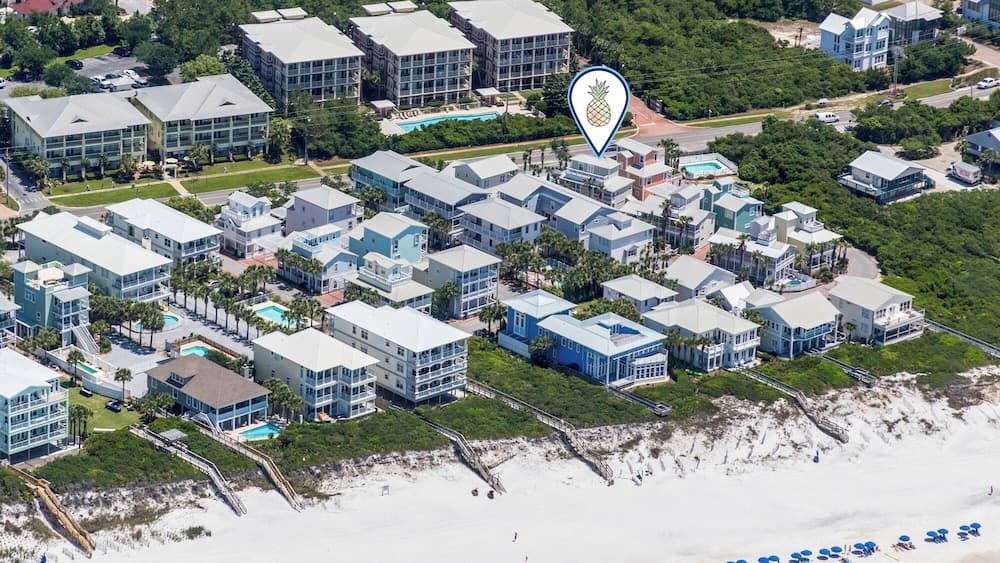 Steps to the Beach + Private Pool & Free Beach Set Up