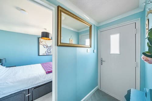 2bed Chalet Sleeps 5 - Dogs Free, Parking, Seaview