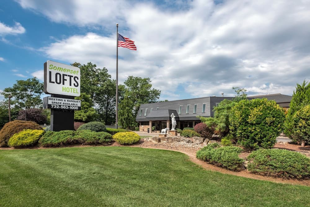 Somerset Lofts