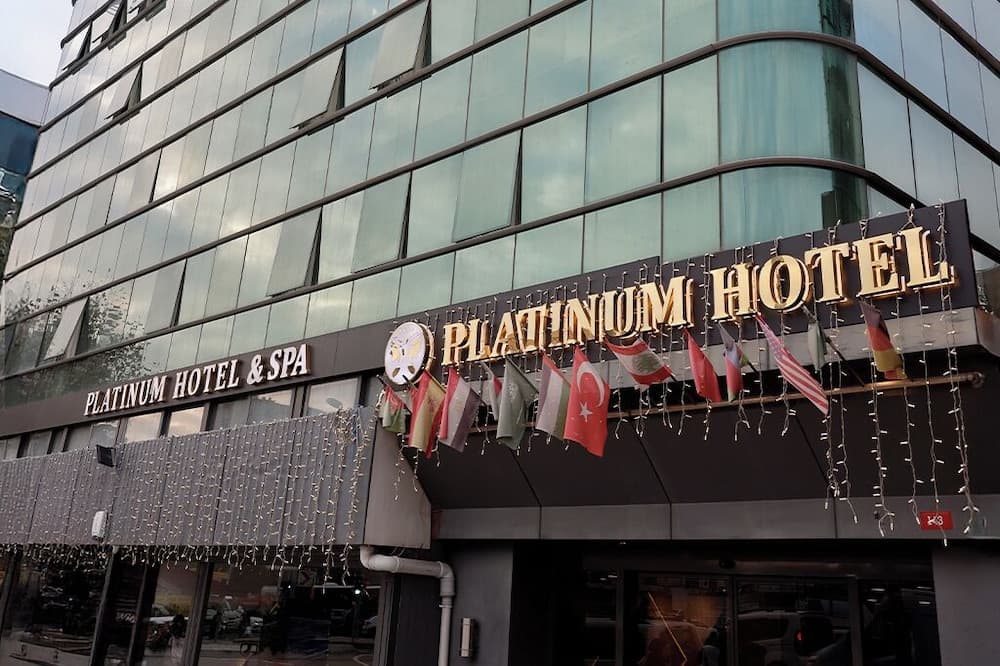 The Hera Platinum Hotel