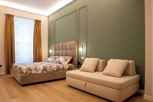 Suite 33