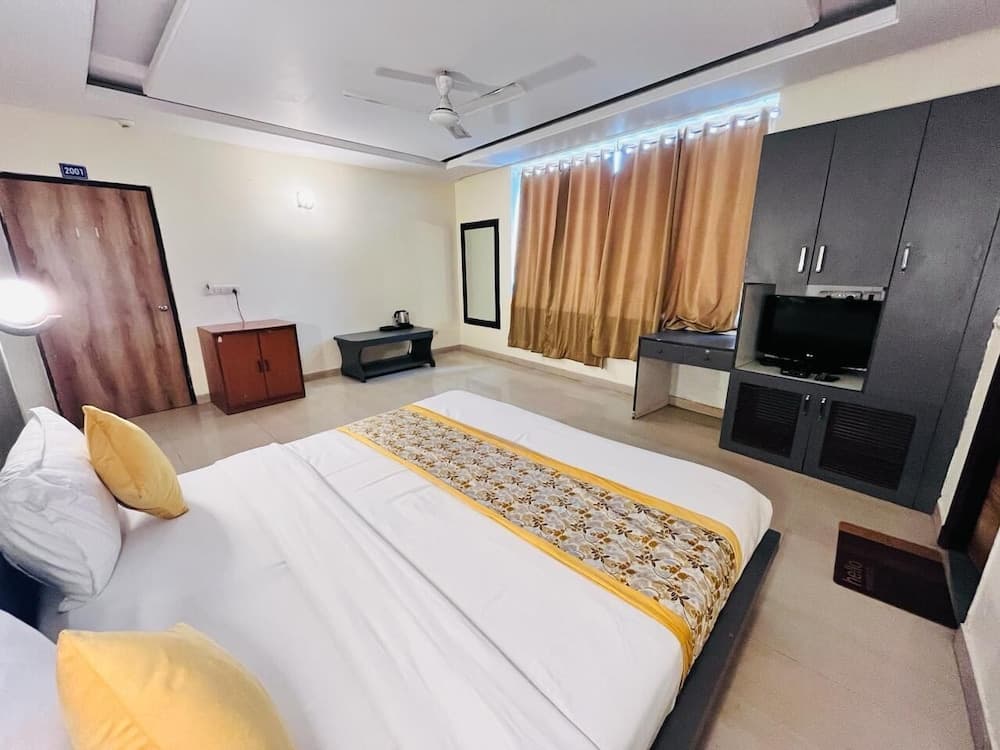 Hotel Diamond Airport