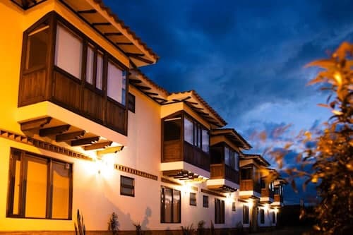 Villa Santa Ana Premium