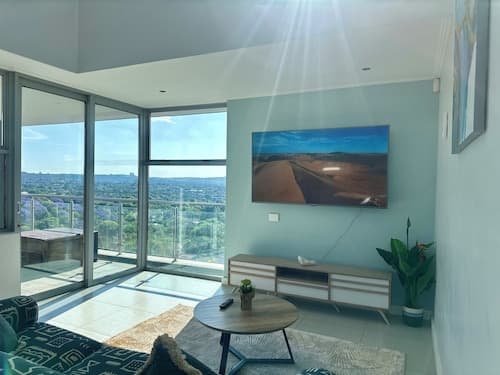 KMG Apartments at The Apex on Smuts