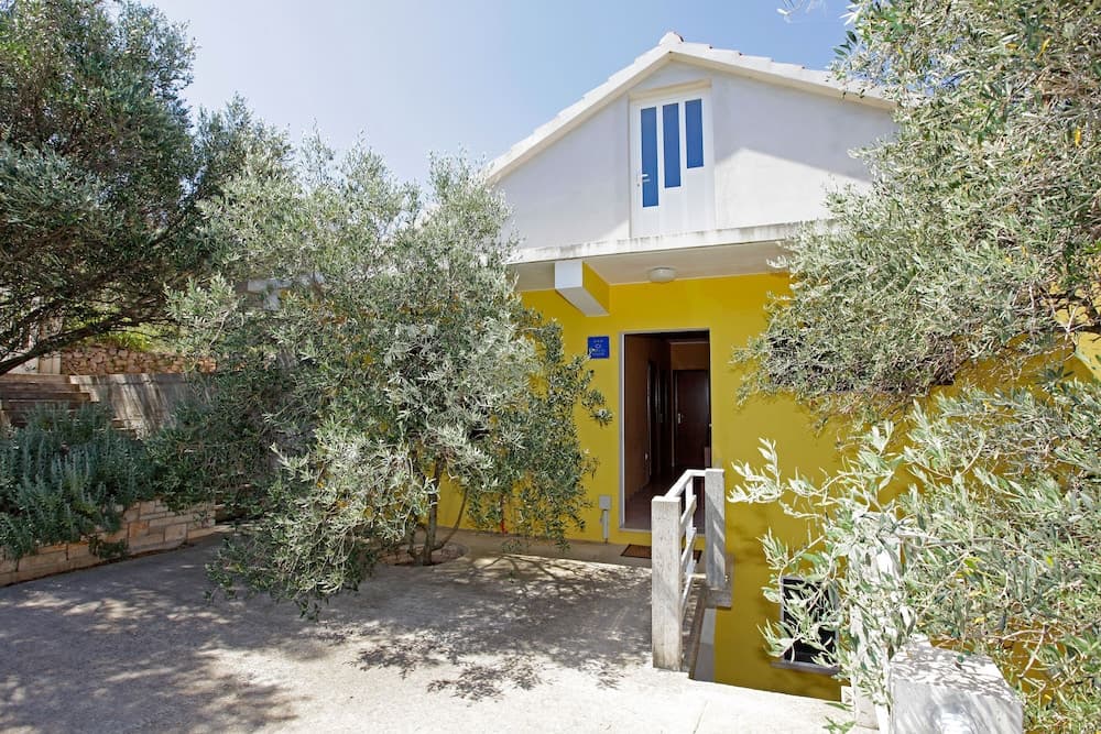 Olive's Garden House