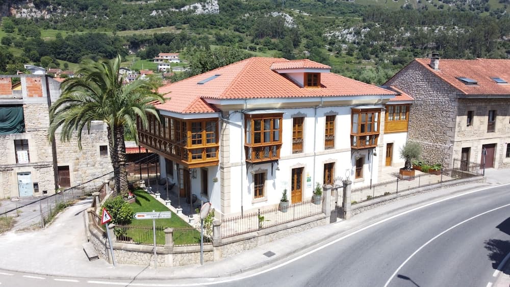 Loben Apartamentos