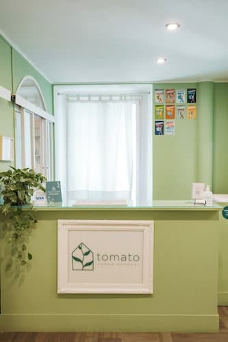 Tomato Urban Retreat