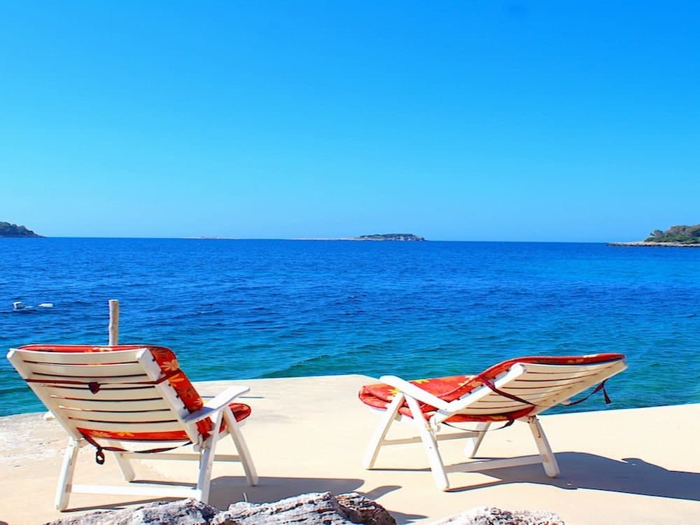 Seafront Apartment Darinka