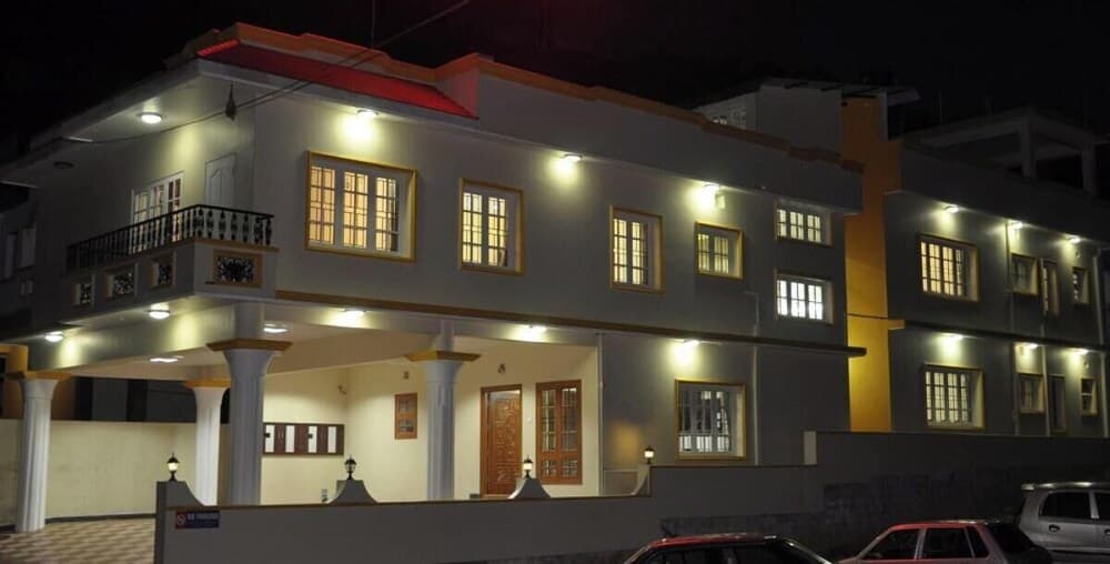 Konaklama yerinin ön cephesi