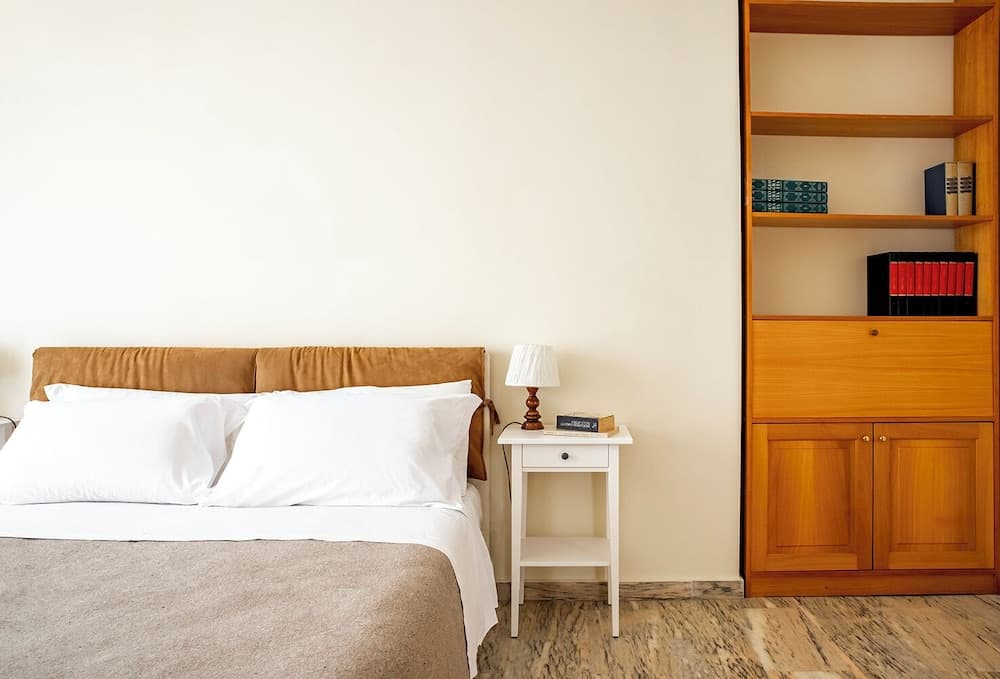 Ortigia Seafront Apartment