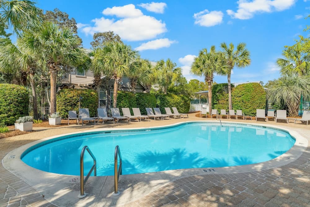 Cassine Gardens by Panhandle Getaways