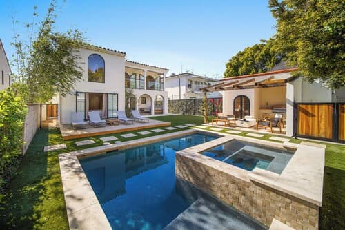 Bella Villa