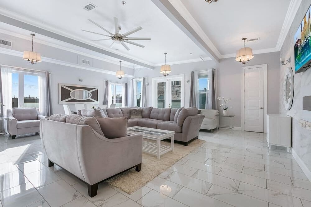 Brand New Elegance and Vibrancy in NOLA
