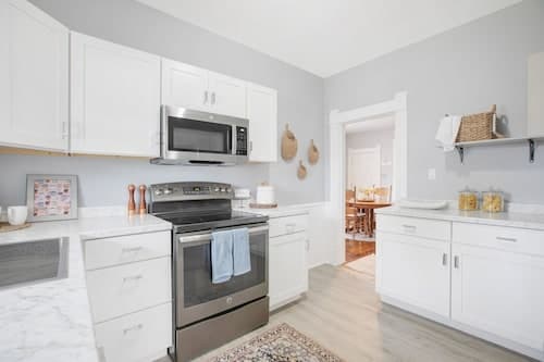 3 Bedroom 2 Bath Home Near Notre Dame 123nd