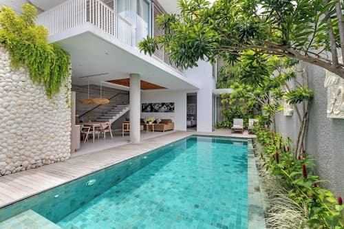 Swan Villas in Seminyak
