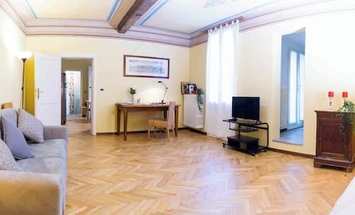 Casa Garisenda by Wonderful Italy