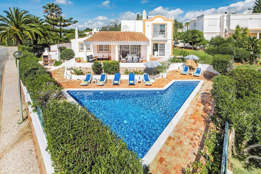 Villa Buganvilia