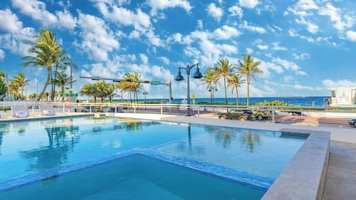 Rate Discounts! Beachside Home, Pool + Ocean Views Beach Haven by Avantstay