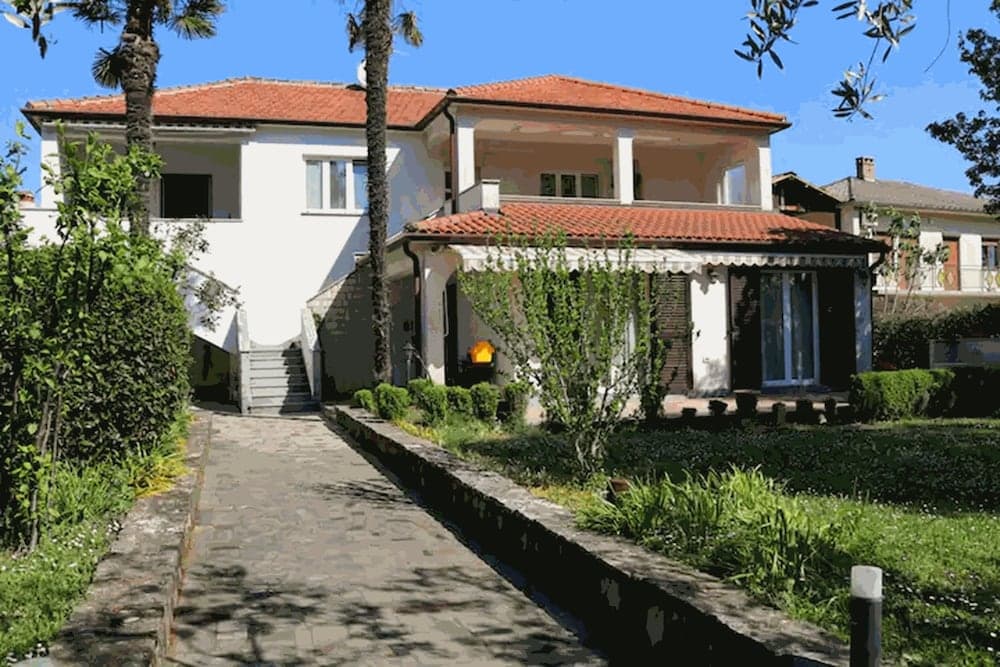 Apartments Folo