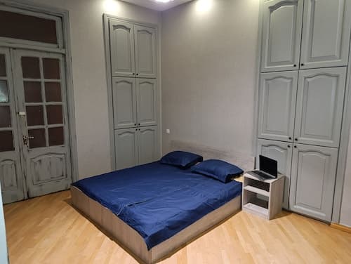 J Square Hostel
