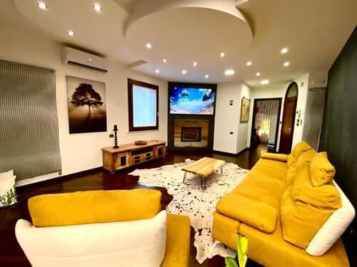 Wood Luxury House Wood Luxury House