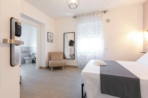 DOMINA Guest House - Luxory Room