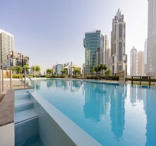 OYO 1349 Home Burj Crown Luxury 1Bed Apartment