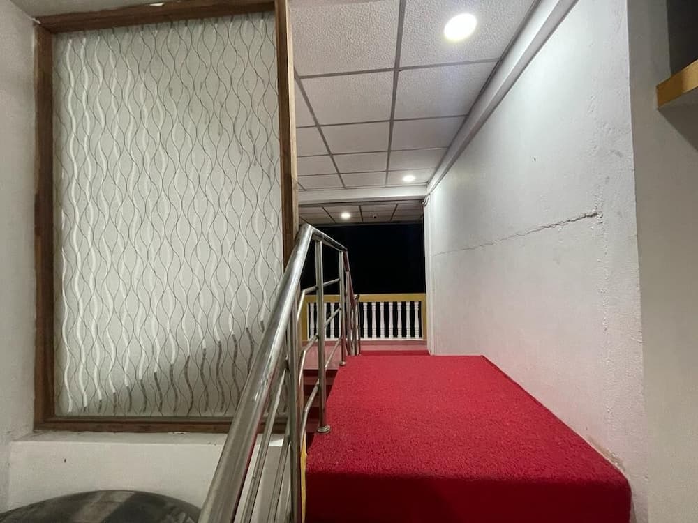 White Pearl Home Stay