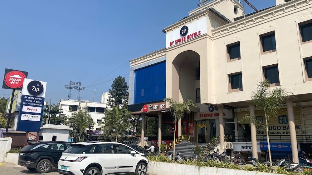 Zip By Spree Hotels Shirdi