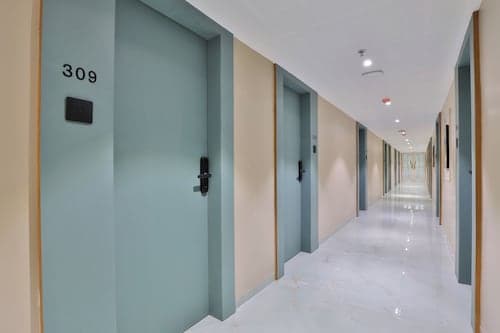 Hotel Serenity
