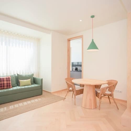 Allegro Boutique Apartment 1A by Liiiving