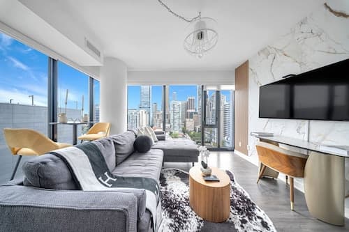 Bellair Yorkville
