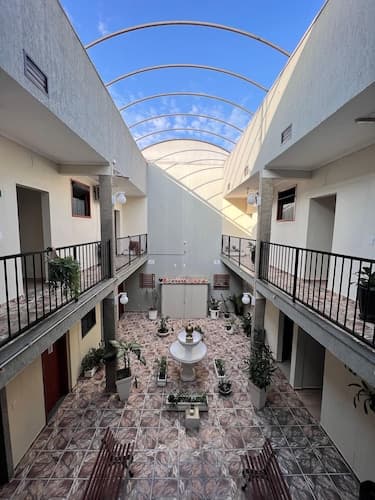 Pousada Golden House
