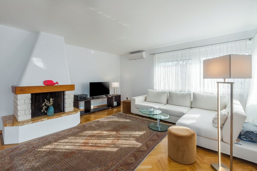 Apartment Elegant