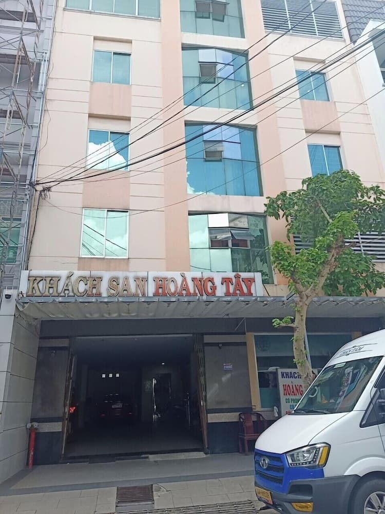 Hoang Tay 1 Hotel by Bay Luxury
