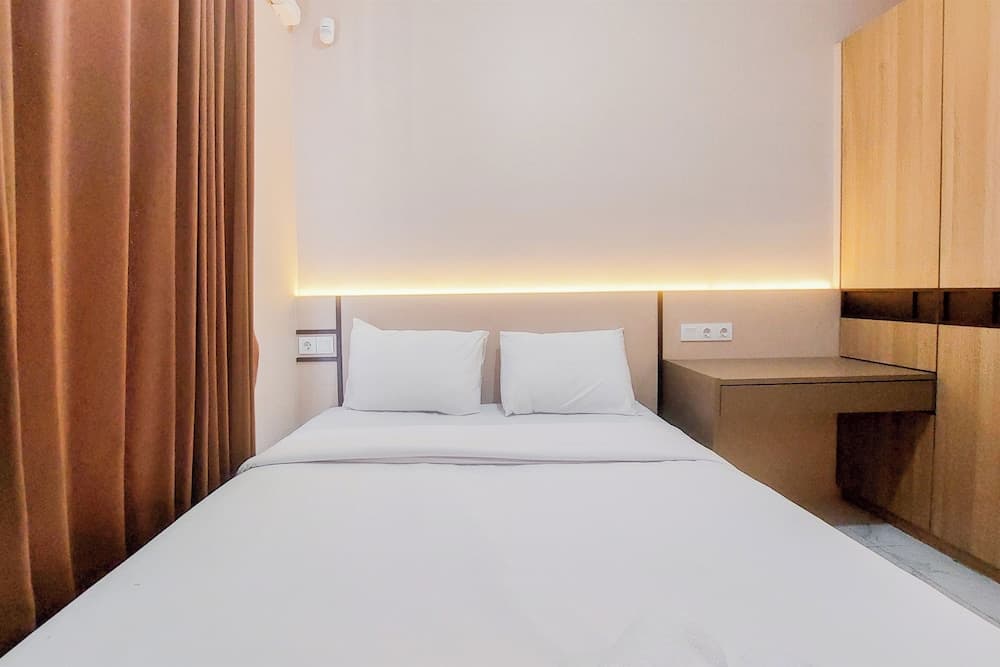 Good Designed And Restful Studio Sky House Bsd Apartment