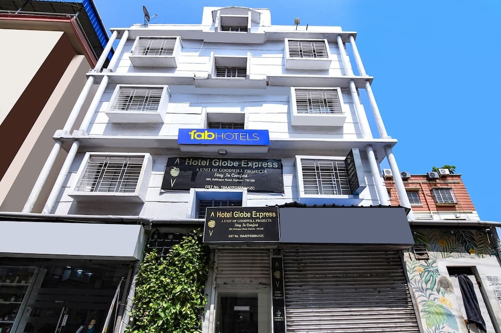 Fabhotel Globe Express