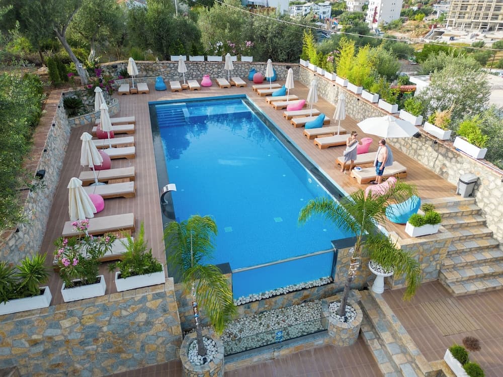 Memaj Hotel