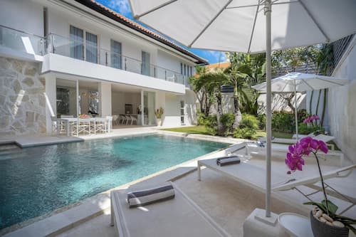Villa Manis Cantik
