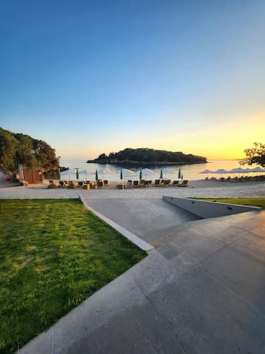 Arete Lifestyle Hotel