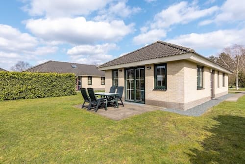 Bungalow in Veluwe With Sauna & Nature Views
